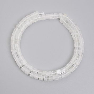 Бусины Горный хрусталь кубик d-4,5х4,5мм+- на нитке L-38см+- 71171 фото