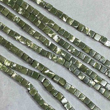 Бусины Жадеит кубик 5-6 мм +- L-36 см +- на леске 8248 фото