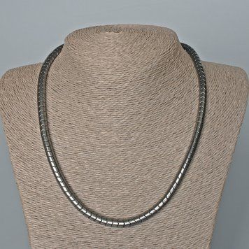 Ожерелье Гематит зигзаг d-6х5мм+- L-48см+- 94715 фото