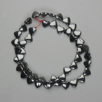 Бусины Гематит сердце 8х8мм+- L-40см+- 9287 фото